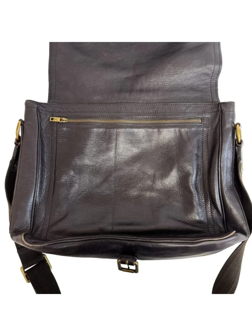 Louis Vuitton Omaha Utah Leather Shoulder Bag Brown